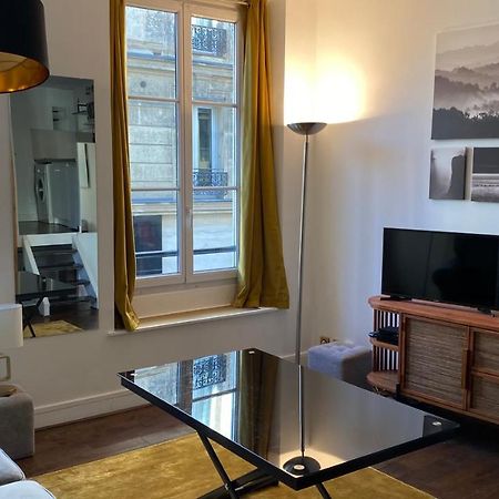 Appartamento Marais Joli Deux Pieces Parigi Esterno foto