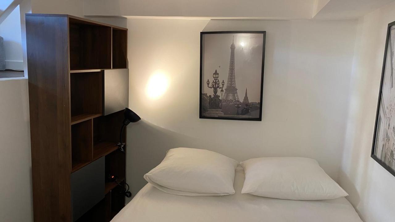 Appartamento Marais Joli Deux Pieces Parigi Esterno foto